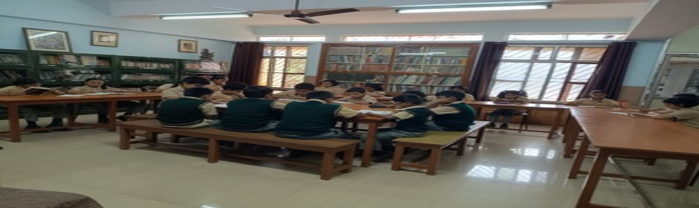 Library – children reading